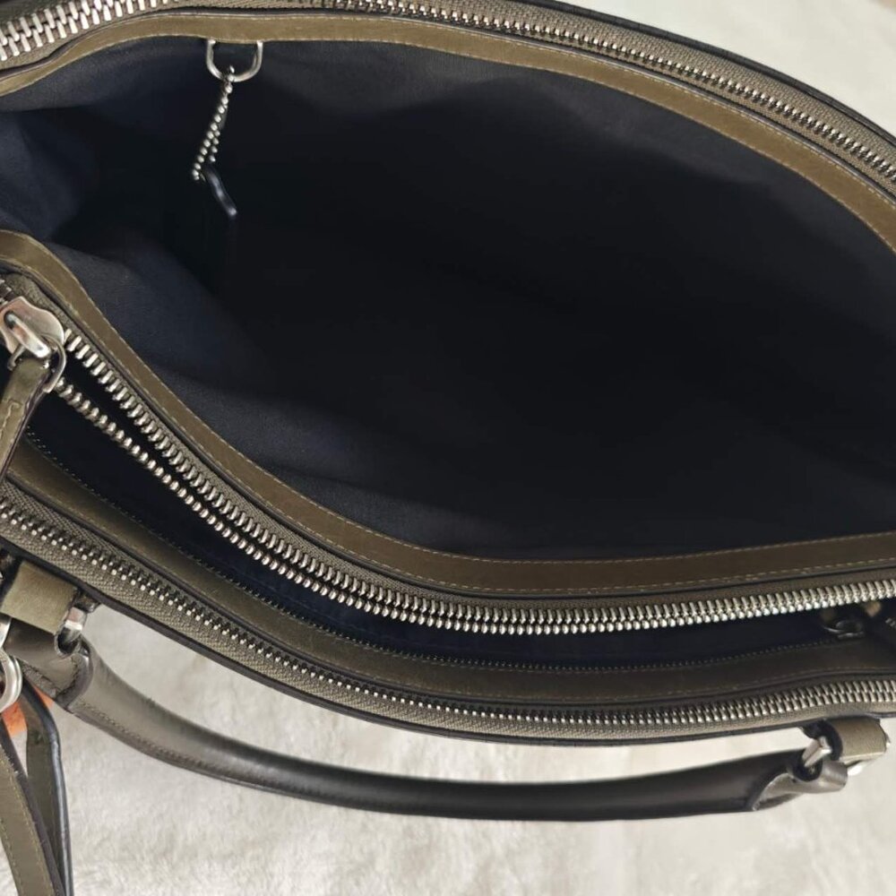 Coach Borough Bag Retro Colorblock Leather Great Condition - Picture 4 of 7
